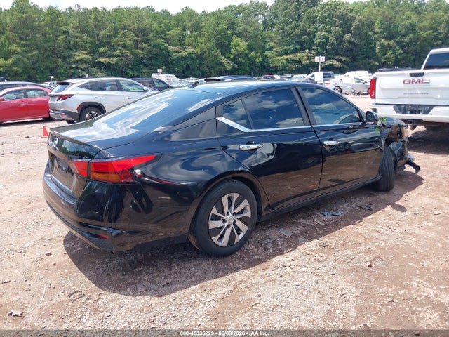 2020 Nissan ALTIMA S FWD photo 4