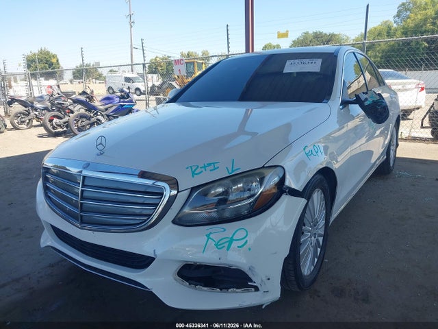 2016 Mercedes-BENZ C 300 LUXURY 照片 2