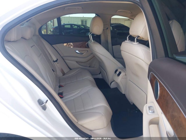 2016 Mercedes-BENZ C 300 LUXURY 照片 8