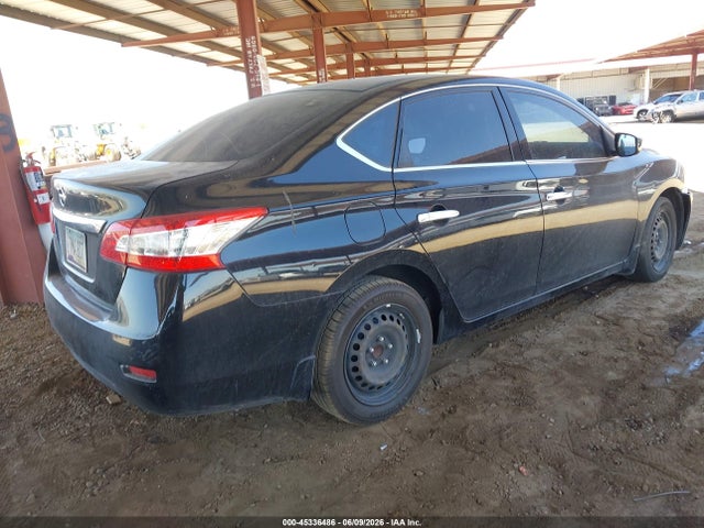 صورة 4 لـ 2015 Nissan SENTRA S