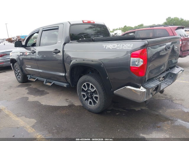 2017 Toyota TUNDRA SR5 5.7L V8 photo 3