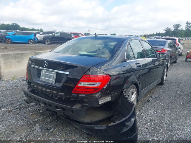 2014 Mercedes-BENZ C 250 SPORT — фото 4
