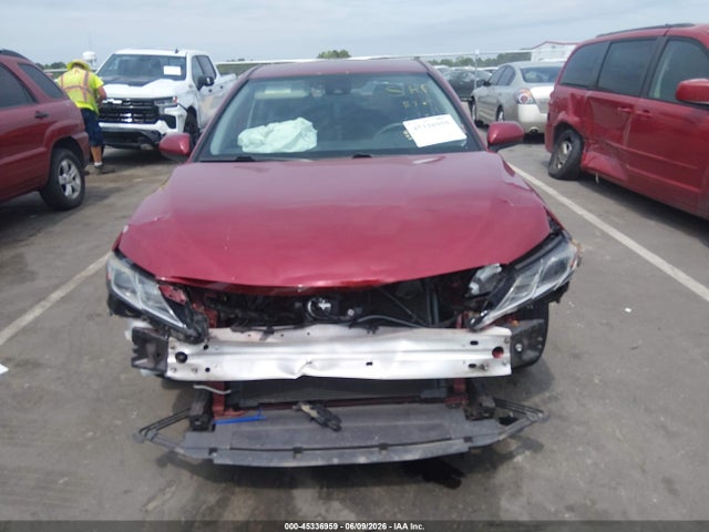 2019 TOYOTA CAMRY LE 13