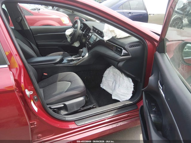 2019 TOYOTA CAMRY LE 5