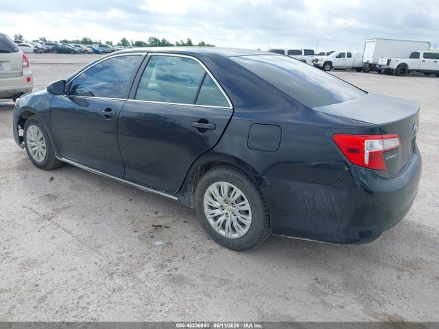 صورة 3 لـ 2014 Toyota CAMRY LE