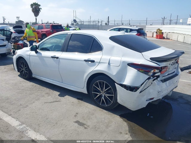صورة 3 لـ 2021 Toyota CAMRY SE