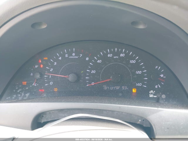 2010 Toyota CAMRY LE photo 7