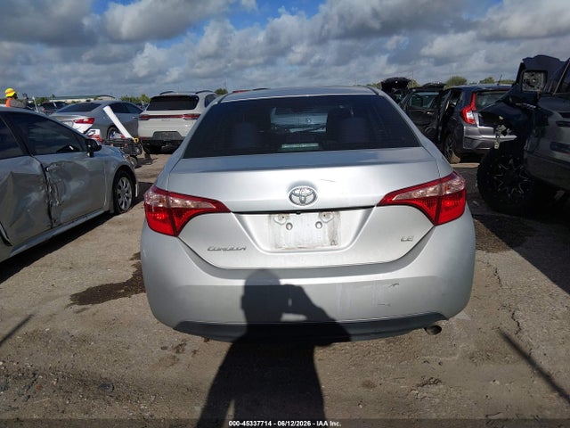 2019 TOYOTA COROLLA LE 17
