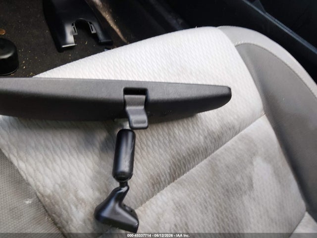 2019 TOYOTA COROLLA LE 12