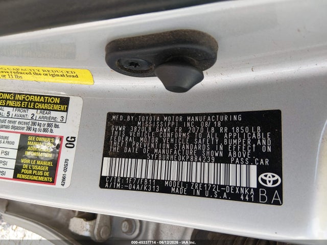 2019 TOYOTA COROLLA LE 9