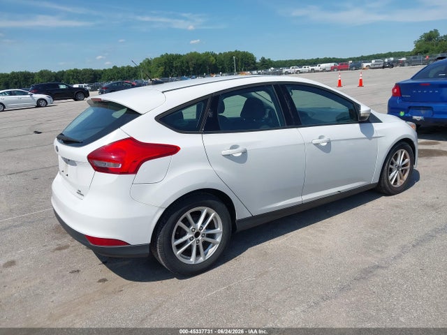 2015 FORD FOCUS SE — фото 4