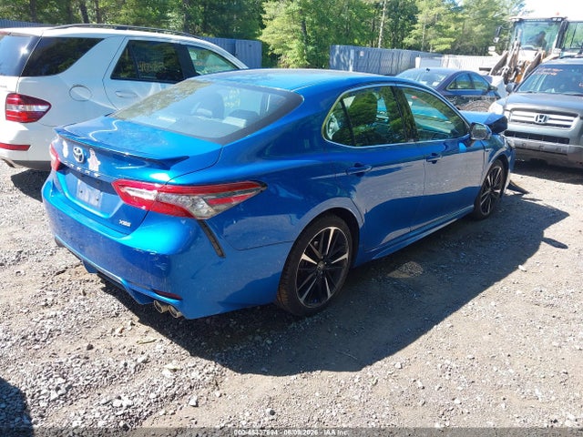 2018 Toyota CAMRY XSE — фото 4