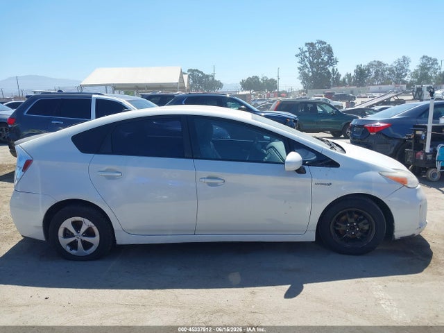 صورة مصغرة 13 لـ 2012 Toyota PRIUS THREE