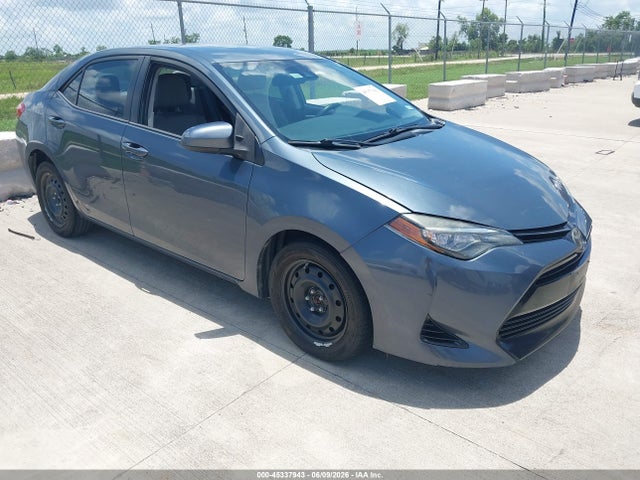 2017 Toyota COROLLA LE — фото 1