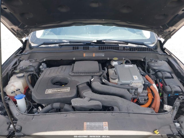 صورة 10 لـ 2018 FORD FUSION HYBRID S