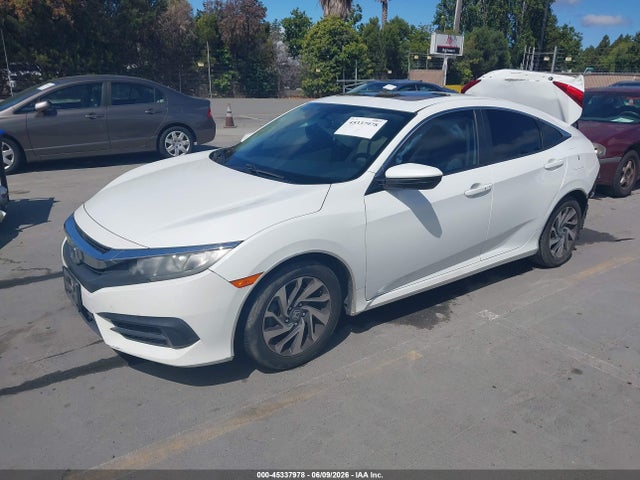 2016 Honda CIVIC EX — фото 2