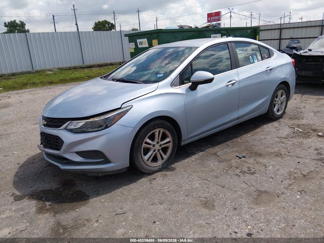 صورة 2 لـ 2017 Chevrolet CRUZE LT AUTO