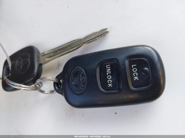 2004 Toyota COROLLA LE — миниатюра 11