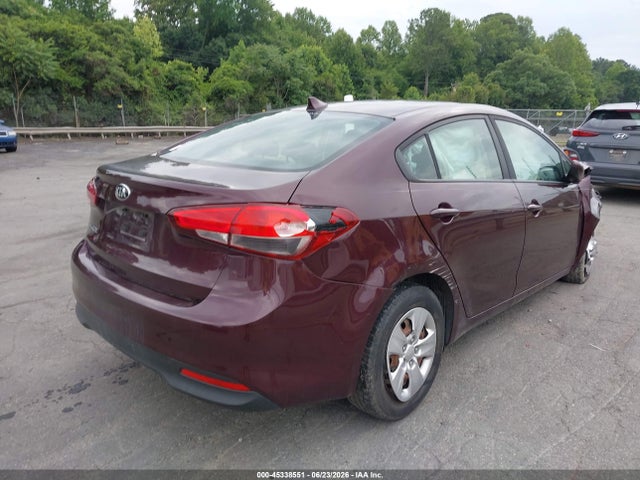 2017 KIA FORTE LX photo 4