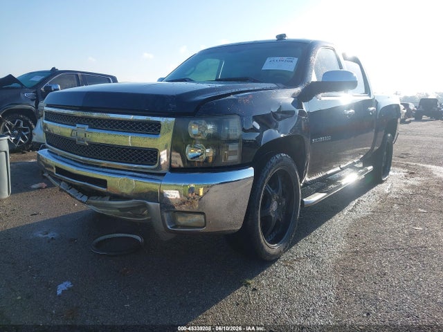 2013 Chevrolet SILVERADO 1500 LT — фото 2