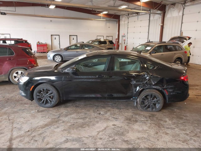 صورة مصغرة 14 لـ 2016 Chrysler 200 LIMITED