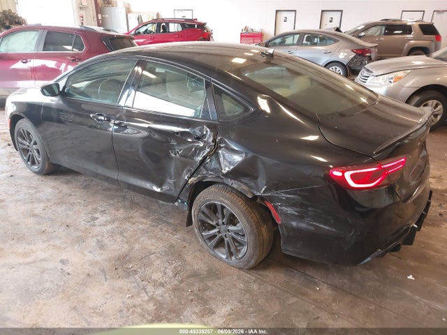 صورة 3 لـ 2016 Chrysler 200 LIMITED