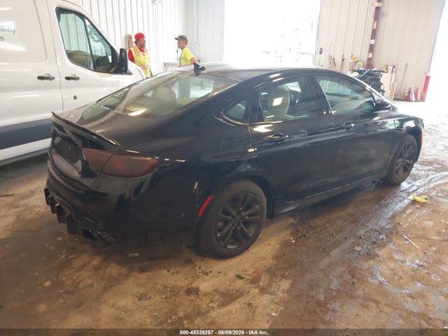 صورة 4 لـ 2016 Chrysler 200 LIMITED
