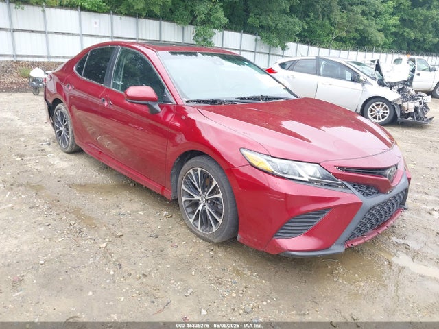 2018 TOYOTA CAMRY SE