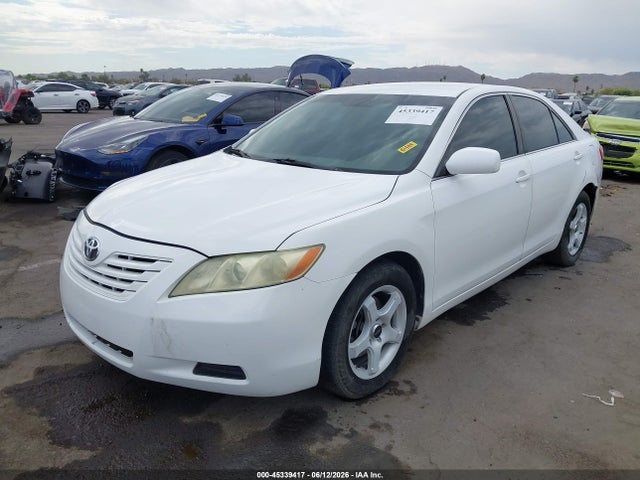 2008 Toyota CAMRY LE photo 2