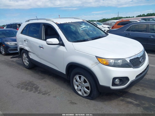 2012 KIA SORENTO LX