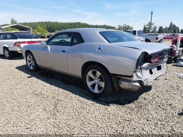 2015 Dodge CHALLENGER SXT — фото 3
