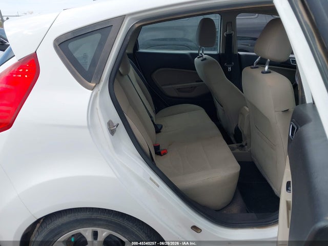 2016 FORD FIESTA SE 照片 8