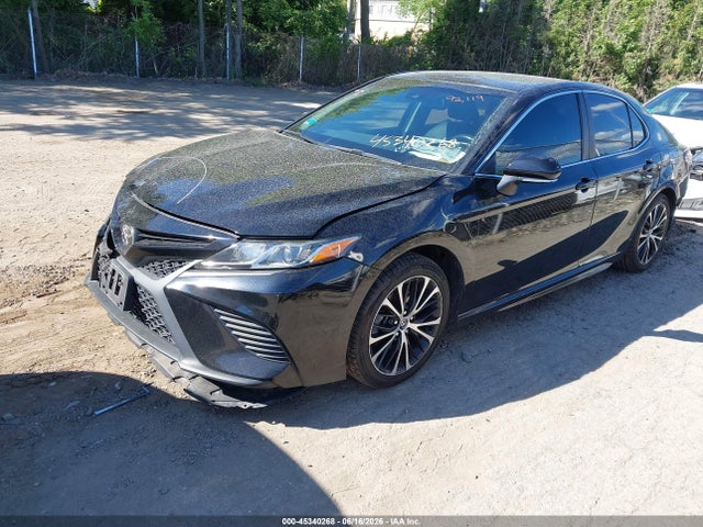 صورة 2 لـ 2018 Toyota CAMRY SE