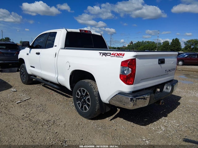 2017 Toyota TUNDRA SR5 5.7L V8 photo 3