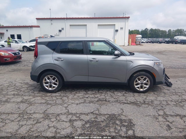 2022 KIA SOUL LX — миниатюра 13