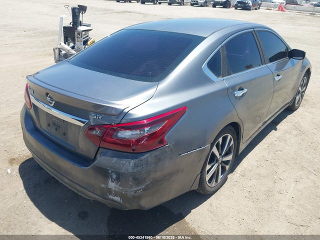صورة 4 لـ 2017 Nissan ALTIMA 2.5 SR