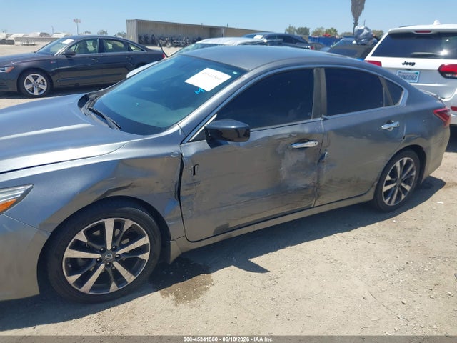 صورة 6 لـ 2017 Nissan ALTIMA 2.5 SR