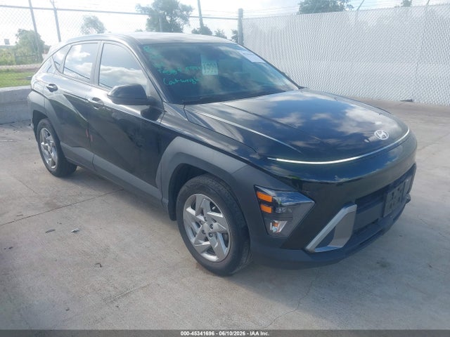 2024 HYUNDAI KONA SE