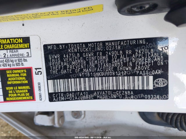 2018 Toyota CAMRY LE photo 9