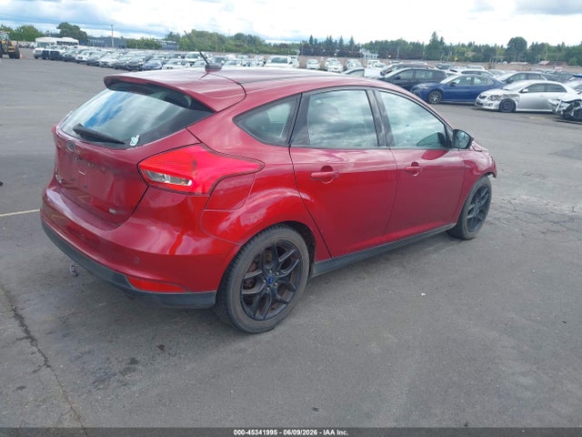 صورة 4 لـ 2016 FORD FOCUS SE