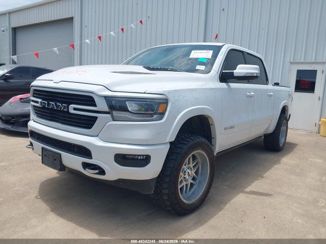 صورة مصغرة 2 لـ 2020 RAM 1500 LARAMIE 4X4 5'7 BOX