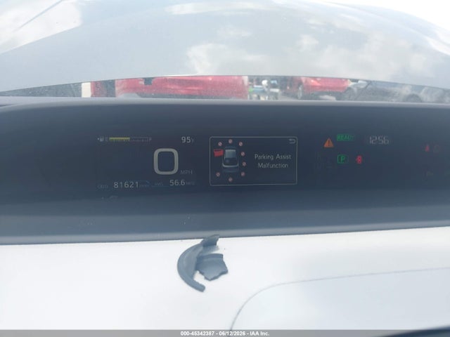 2020 Toyota PRIUS LE photo 7