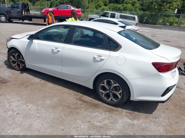 2020 KIA FORTE LXS photo 3