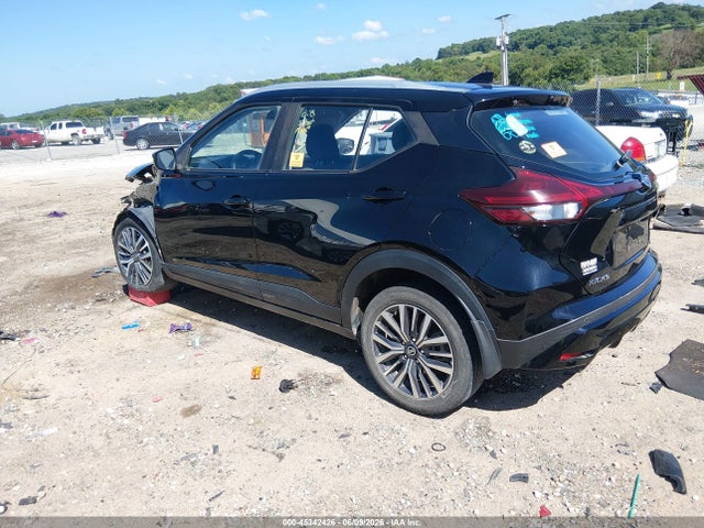 2021 NISSAN KICKS SV XTRONIC CVT 3