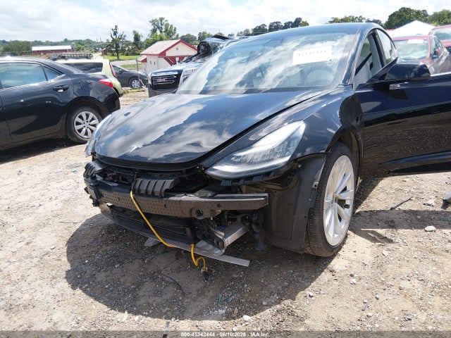 صورة 6 لـ 2021 Tesla MODEL 3 LONG RANGE
