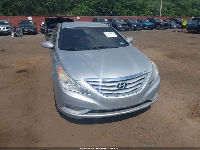 صورة 6 لـ 2013 Hyundai SONATA GLS