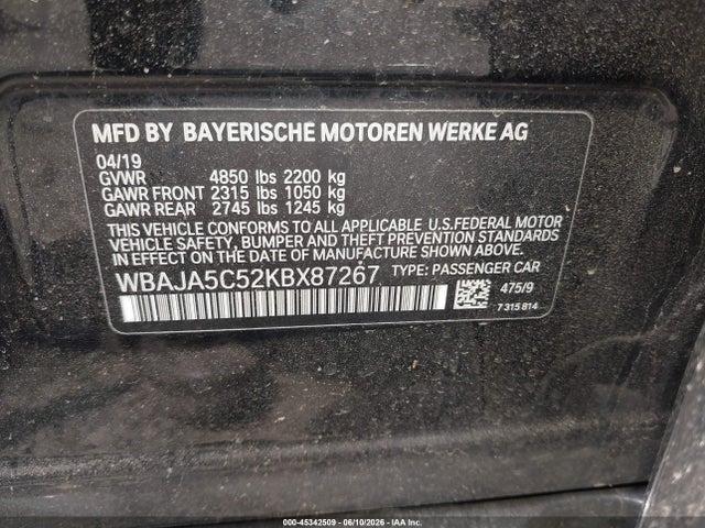 صورة 9 لـ 2019 BMW 530I