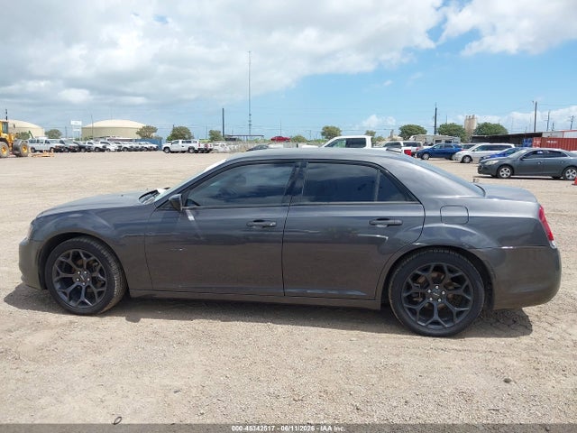 2019 CHRYSLER 300 TOURING 14