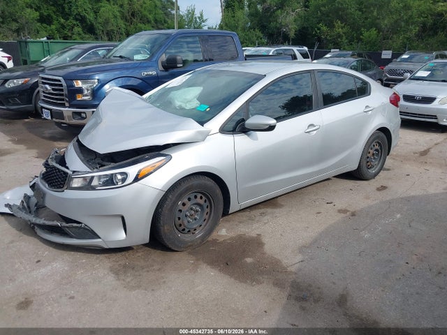 2018 KIA FORTE LX 照片 2