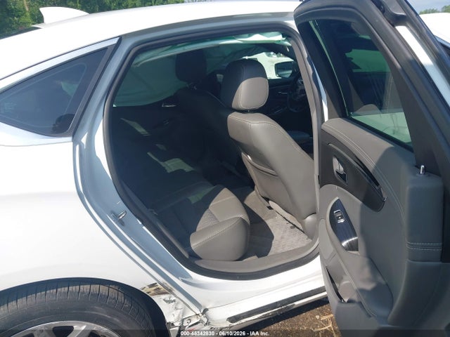 صورة 8 لـ 2016 Chevrolet IMPALA 2LT